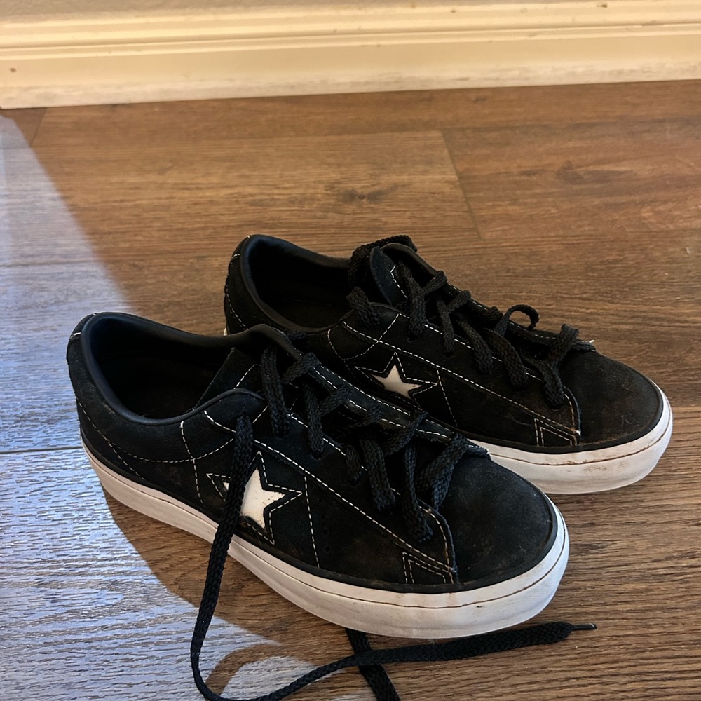 Converse Black One Star Sneakers